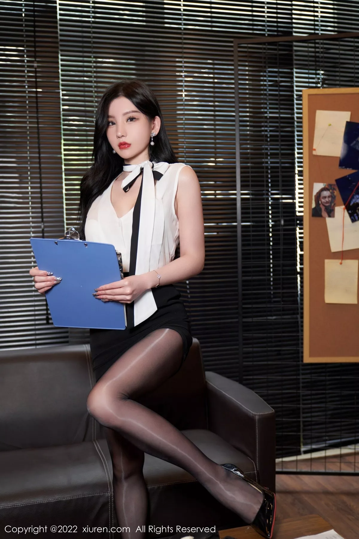 图片[34]-[XiuRen秀人网]第5217期周于希写真-秀人集