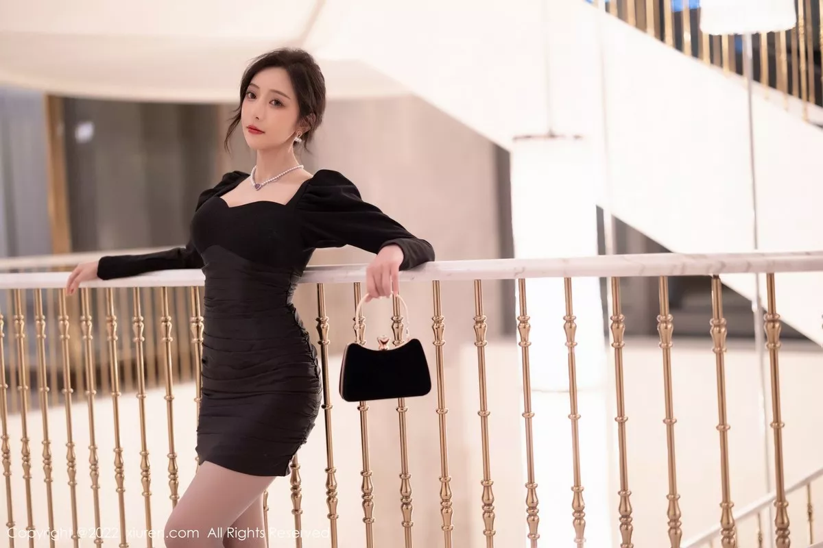 图片[15]-[XiuRen秀人网]第5251期王馨瑶写真-秀人集