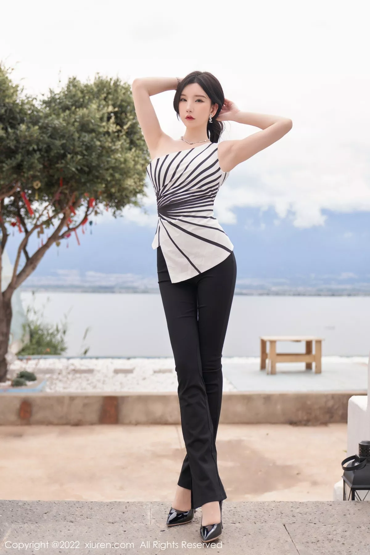 图片[11]-[XiuRen秀人网]第5361期周于希写真-秀人集