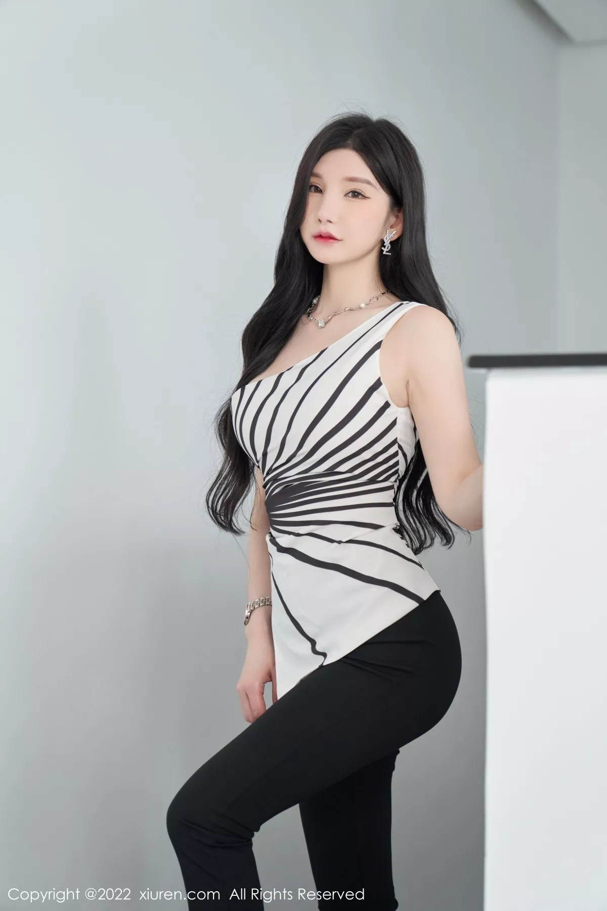 图片[18]-[XiuRen秀人网]第5361期周于希写真-秀人集