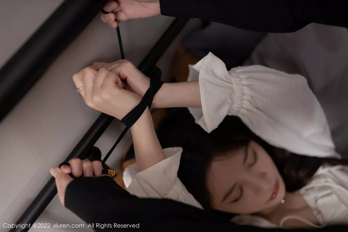 图片[20]-[XiuRen秀人网]第5322期鱼子酱写真-秀人集