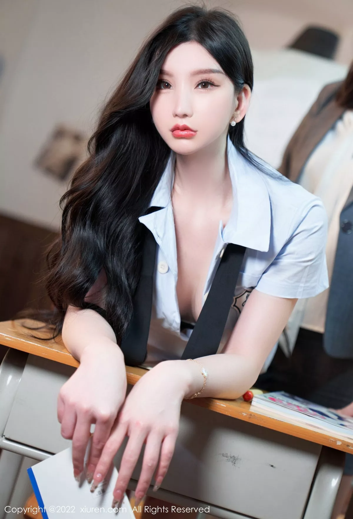 图片[32]-[XiuRen秀人网]第5452期周于希写真-秀人集