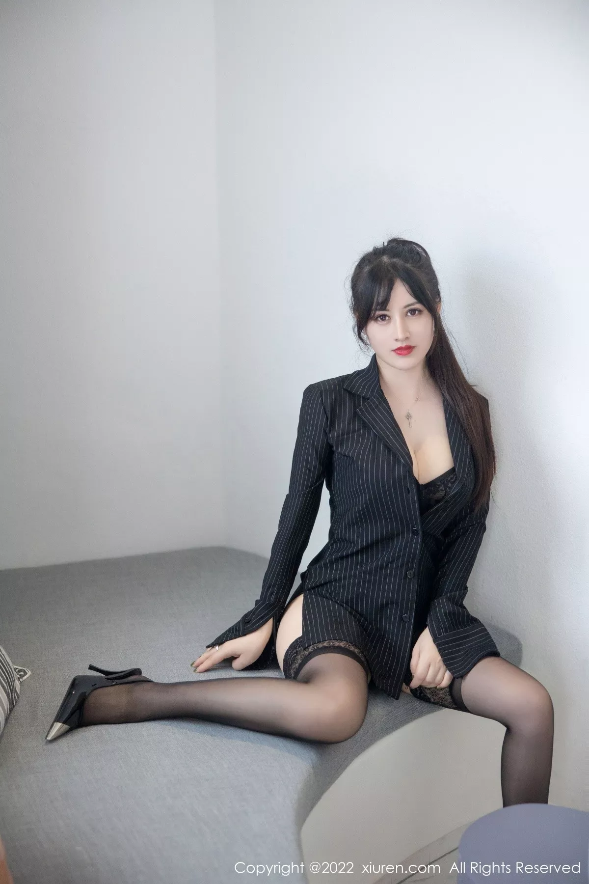 图片[7]-[XiuRen秀人网]第5335期诗诗写真-秀人集