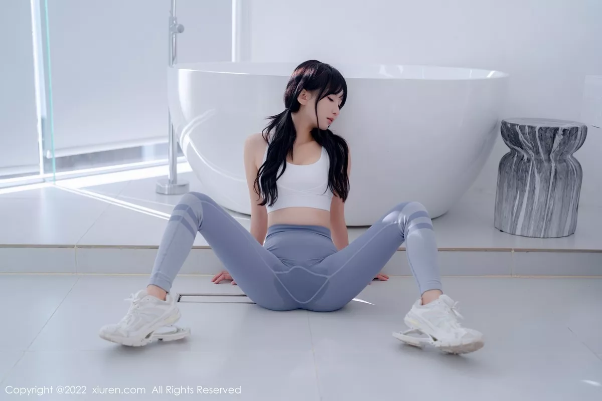 图片[33]-[XiuRen秀人网]第5463期小果冻儿写真-秀人集