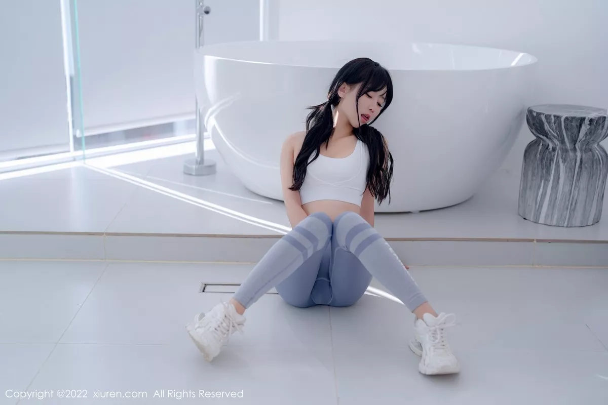 图片[36]-[XiuRen秀人网]第5463期小果冻儿写真-秀人集