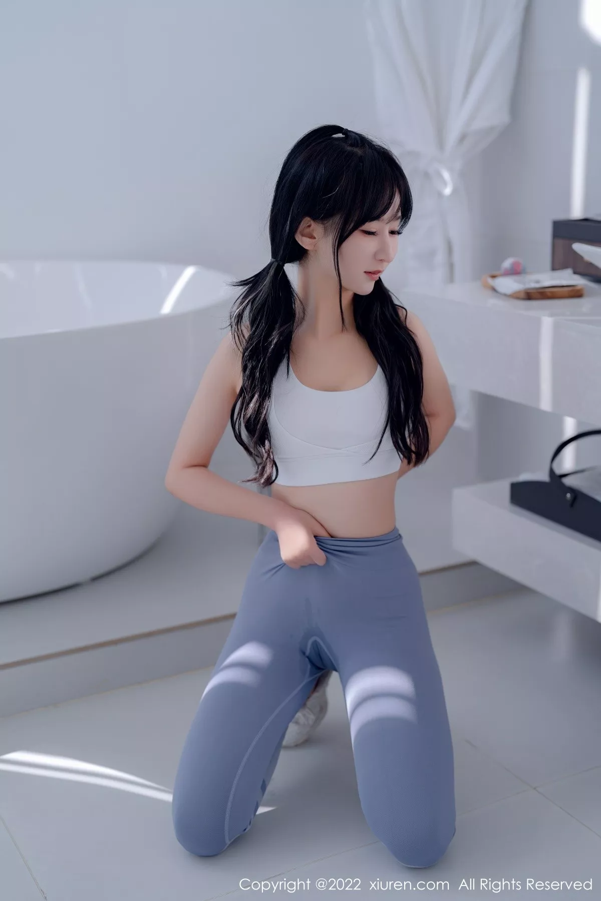 图片[24]-[XiuRen秀人网]第5463期小果冻儿写真-秀人集