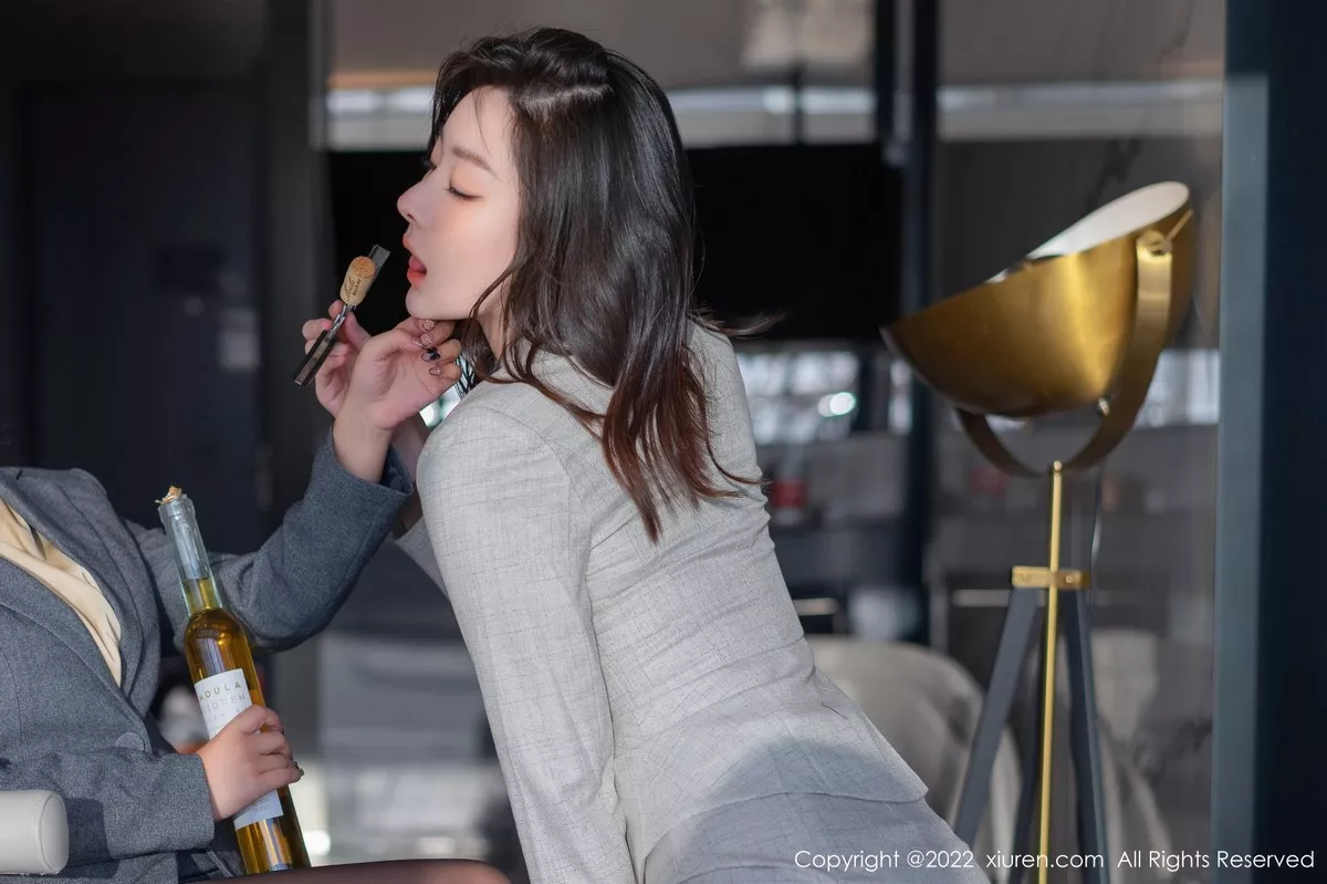 图片[2]-[XiuRen秀人网]第5524期是小逗逗写真-秀人集