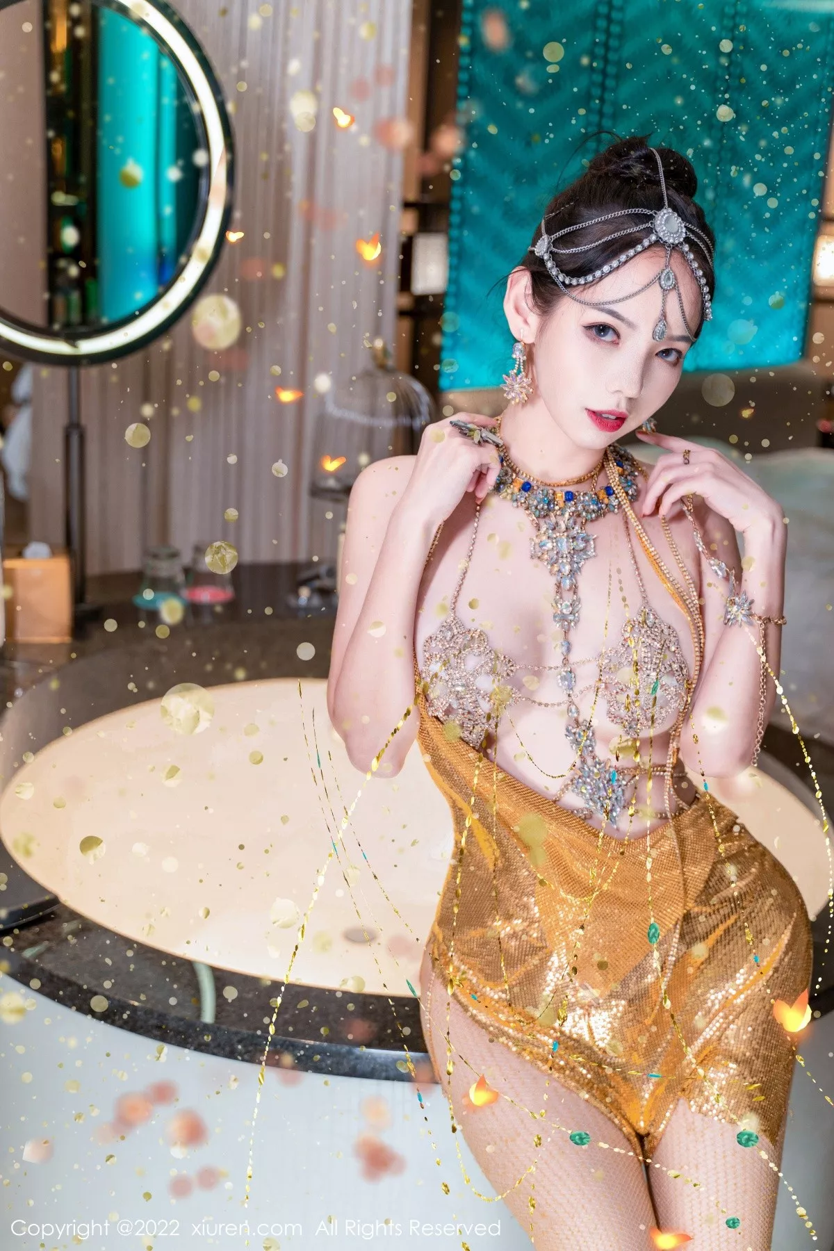 图片[4]-[XiuRen秀人网]第5559期大美妞儿写真-秀人集
