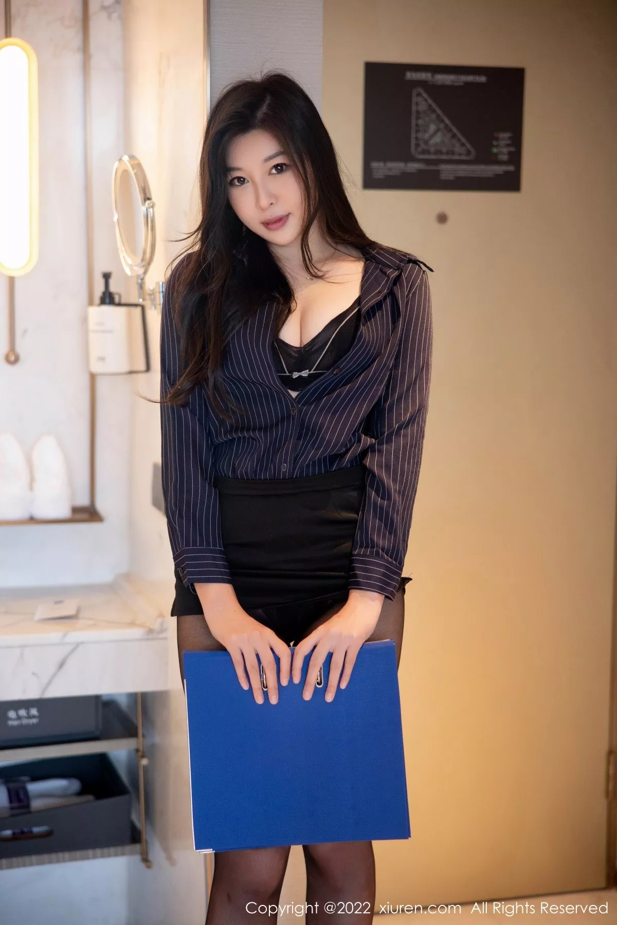 图片[18]-[XiuRen秀人网]第5604期卡卡酱写真-秀人集