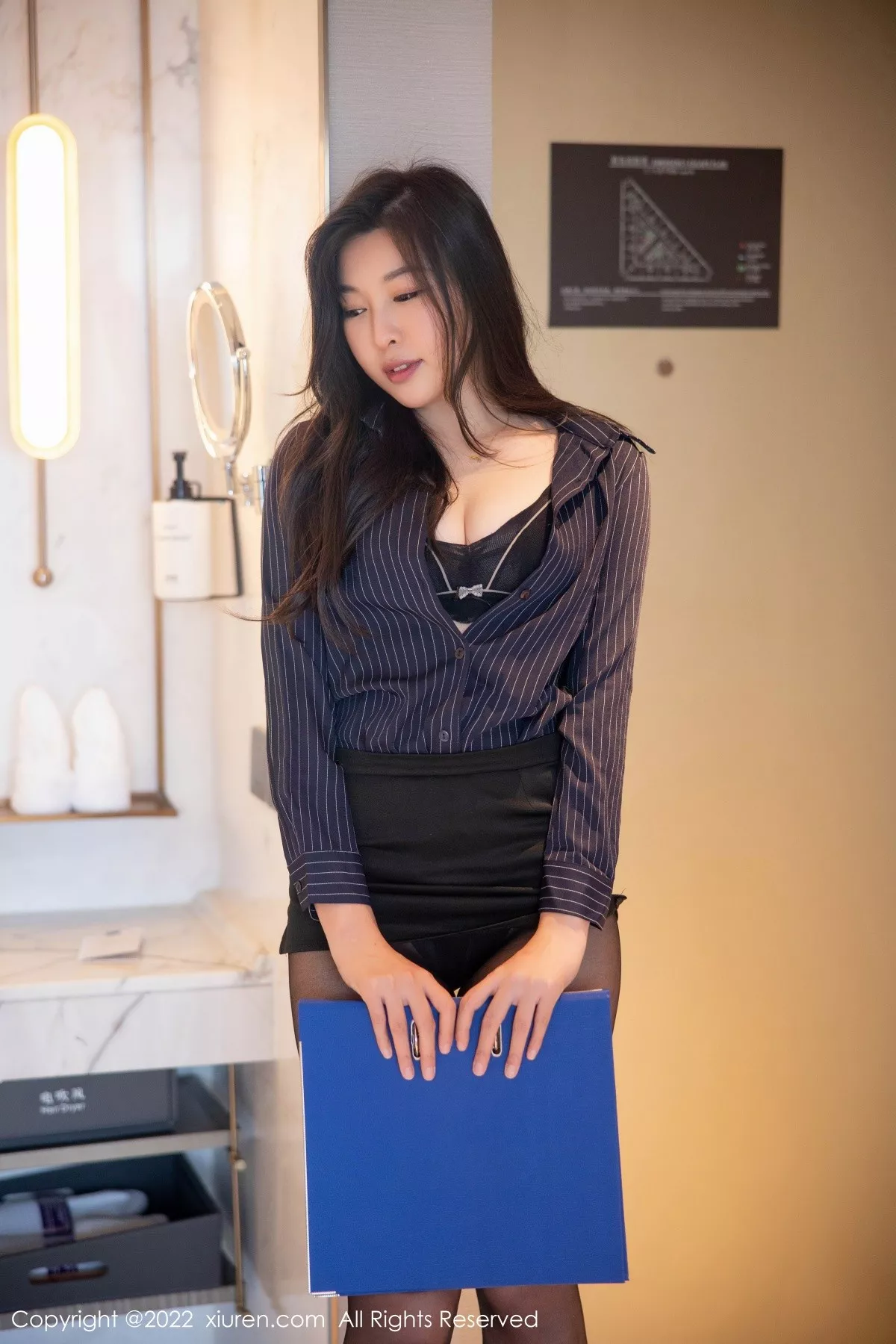 图片[19]-[XiuRen秀人网]第5604期卡卡酱写真-秀人集