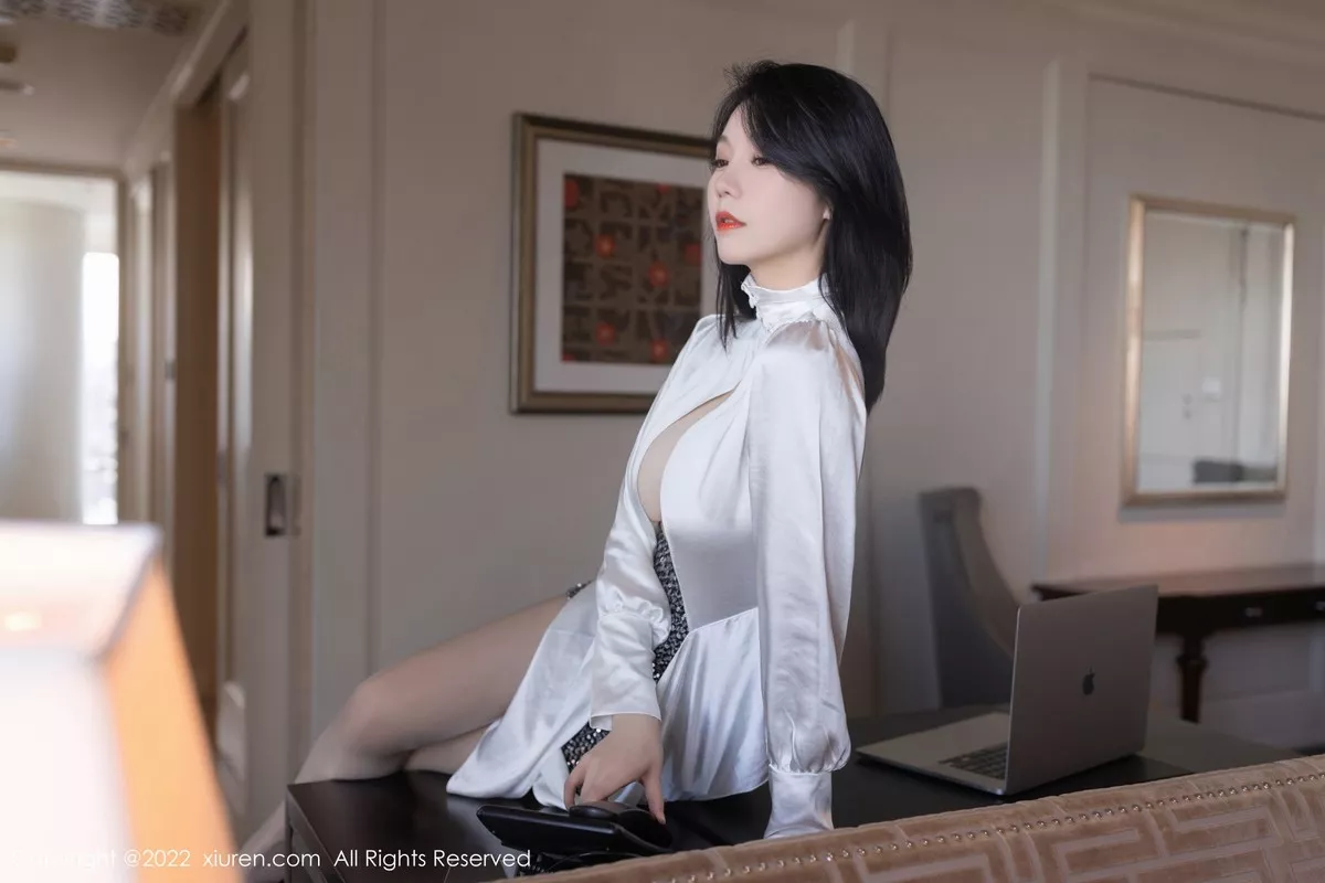 图片[32]-[XiuRen秀人网]第5480期安然写真-秀人集