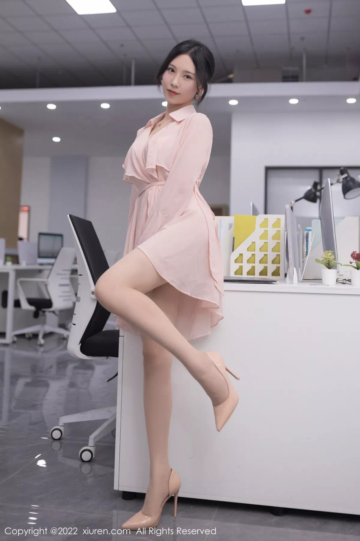 图片[3]-[XiuRen秀人网]第5657期利世写真-秀人集