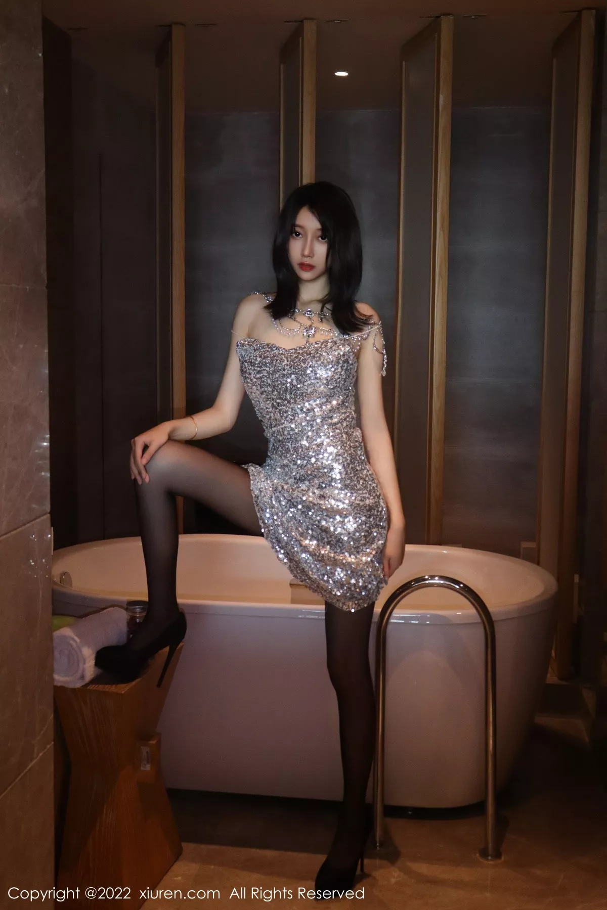 图片[5]-[XiuRen秀人网]第5670期玥儿玥写真-秀人集