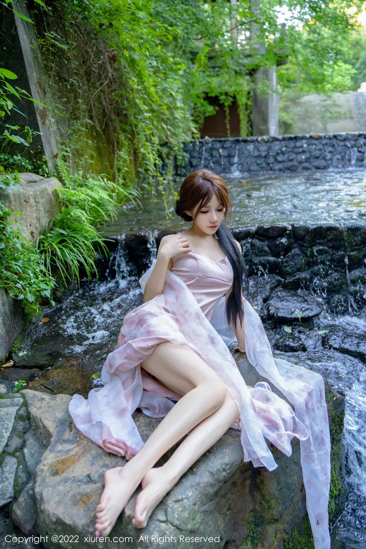 图片[20]-[XiuRen秀人网]第5690期婠婠么写真-秀人集