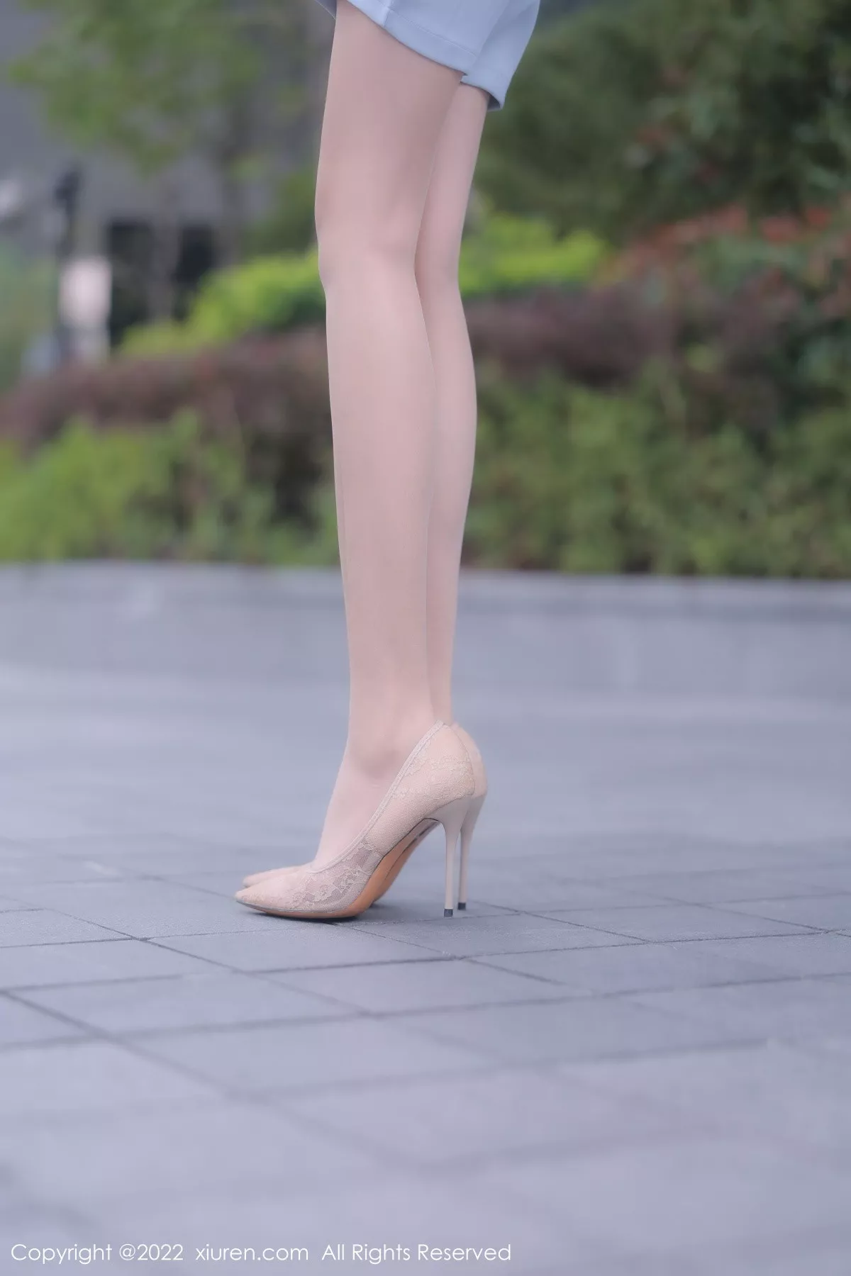 图片[4]-[XiuRen秀人网]第5704期薇薇写真-秀人集