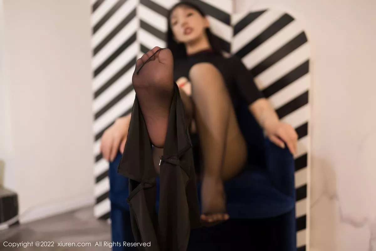 图片[17]-[XiuRen秀人网]第5717期小泡芙写真-秀人集