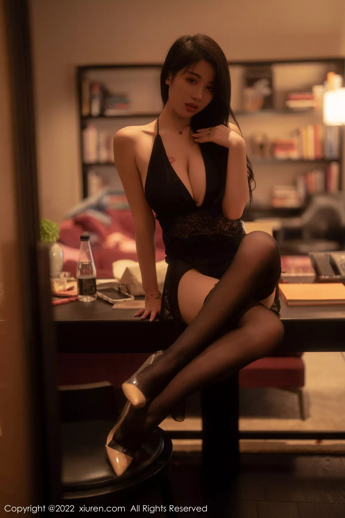 图片[6]-[XiuRen秀人网]第5722期美七写真-秀人集