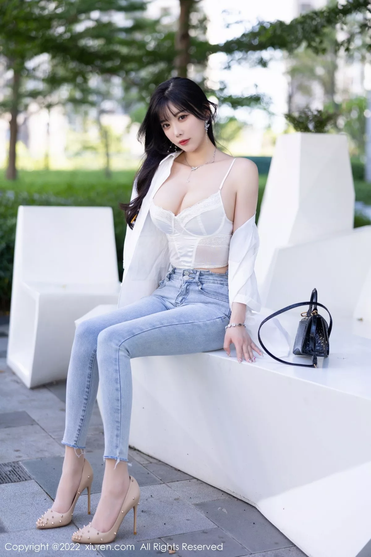 图片[12]-[XiuRen秀人网]第5614期杨晨晨写真-秀人集