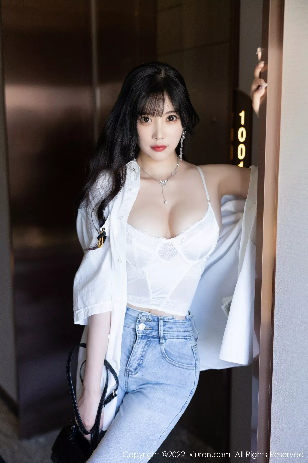 图片[22]-[XiuRen秀人网]第5614期杨晨晨写真-秀人集