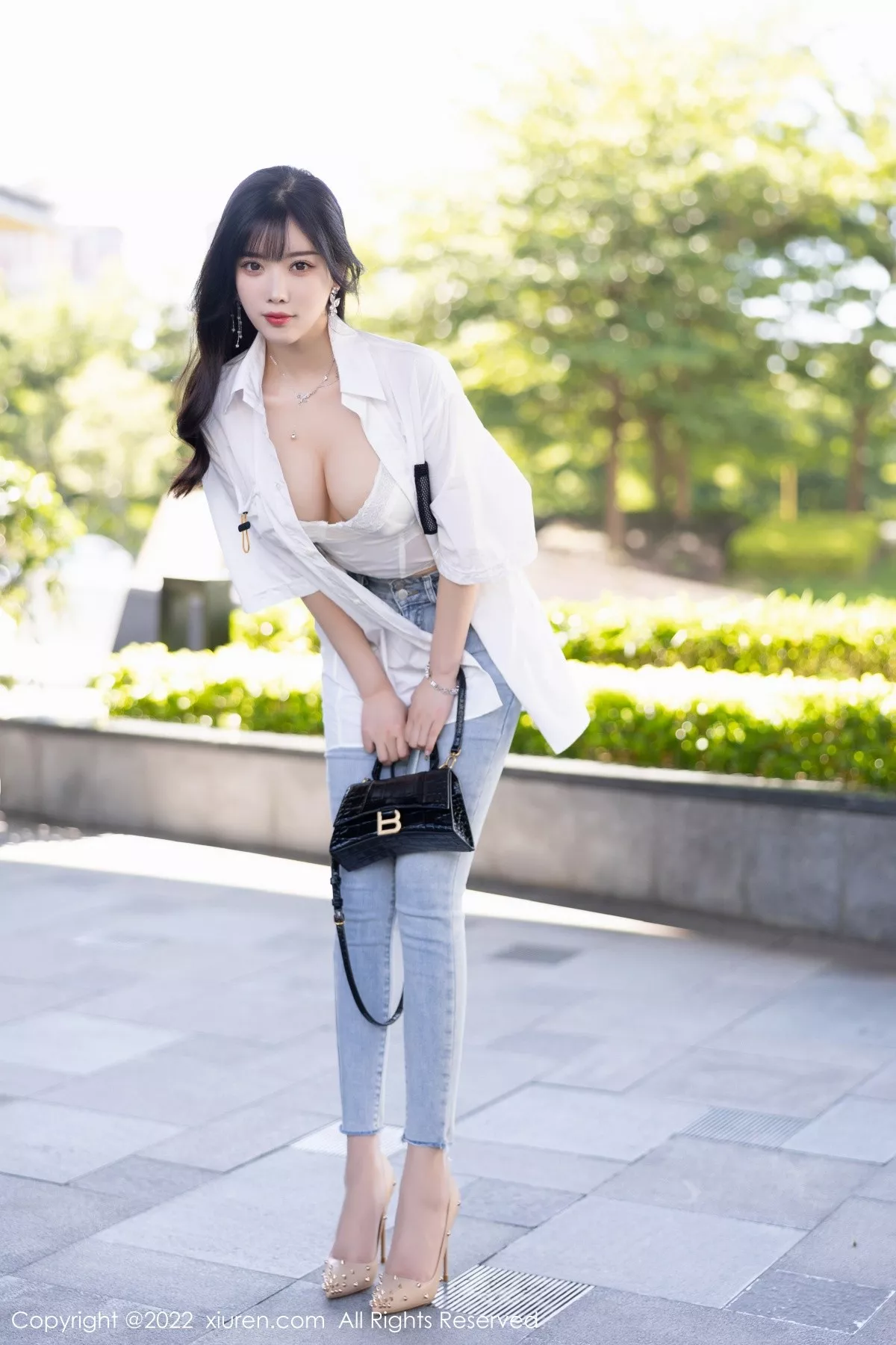 图片[5]-[XiuRen秀人网]第5614期杨晨晨写真-秀人集