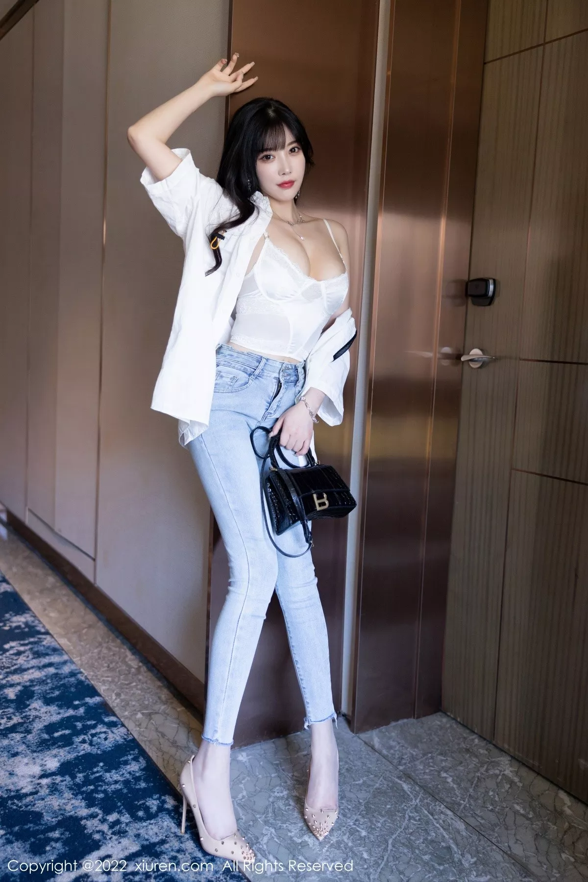 图片[23]-[XiuRen秀人网]第5614期杨晨晨写真-秀人集