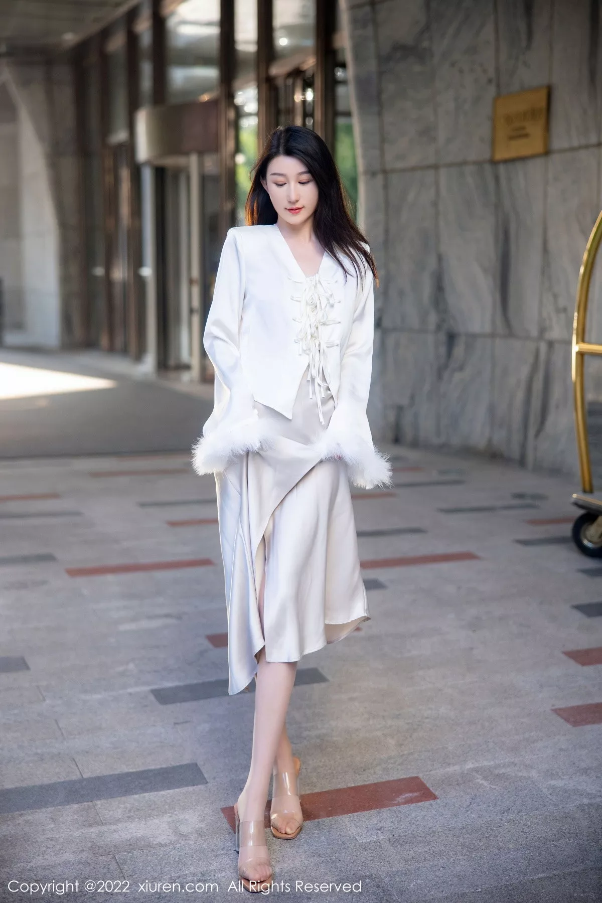 图片[3]-[XiuRen秀人网]第5734期薇薇酱写真-秀人集