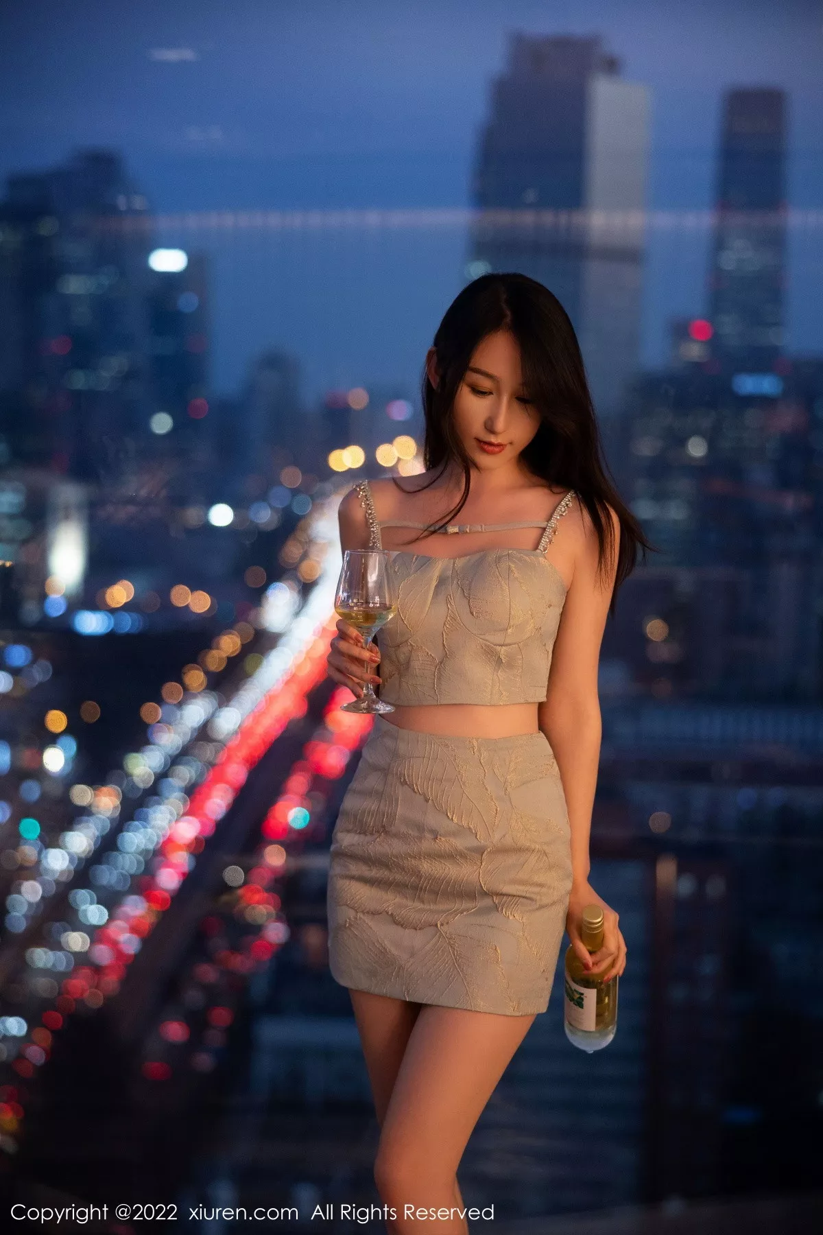 图片[79]-[XiuRen秀人网]第5734期薇薇酱写真-秀人集