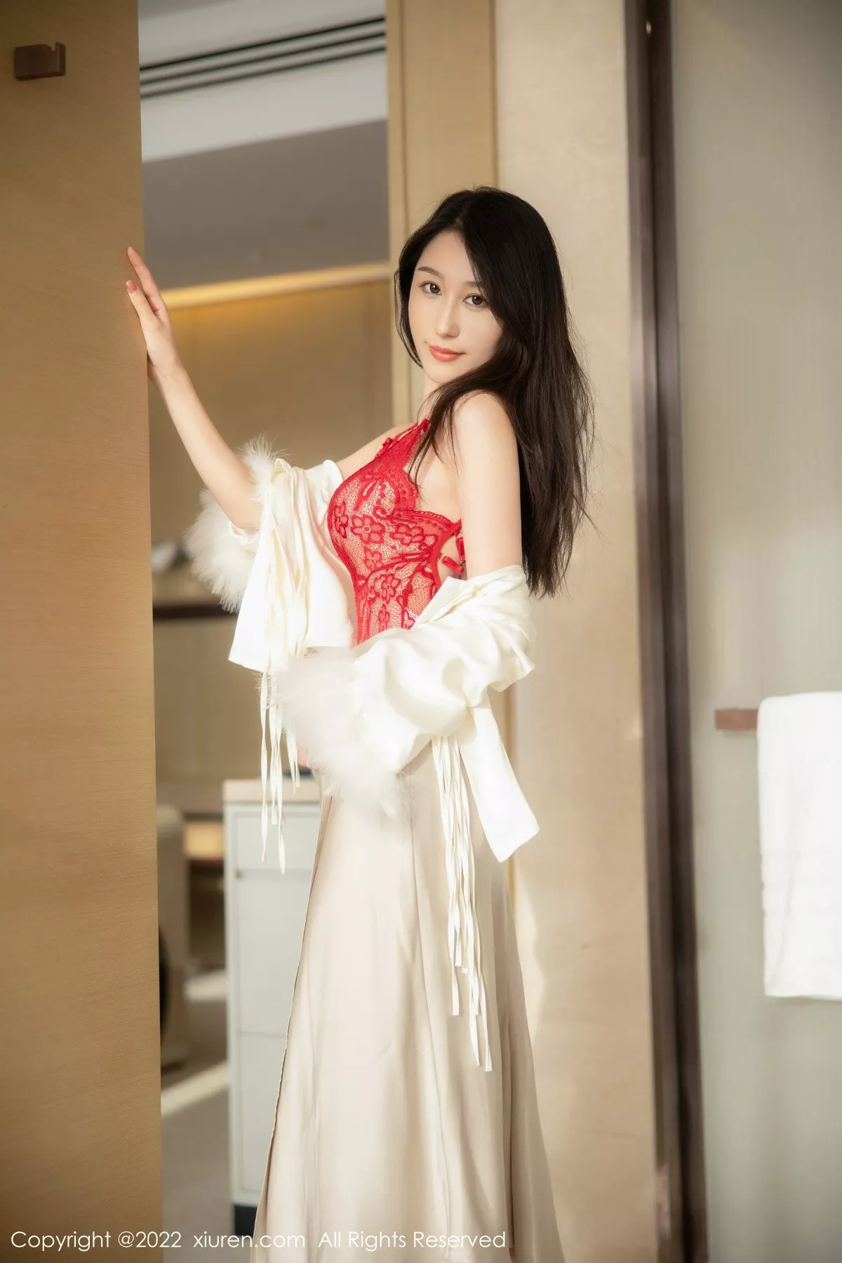 图片[32]-[XiuRen秀人网]第5734期薇薇酱写真-秀人集