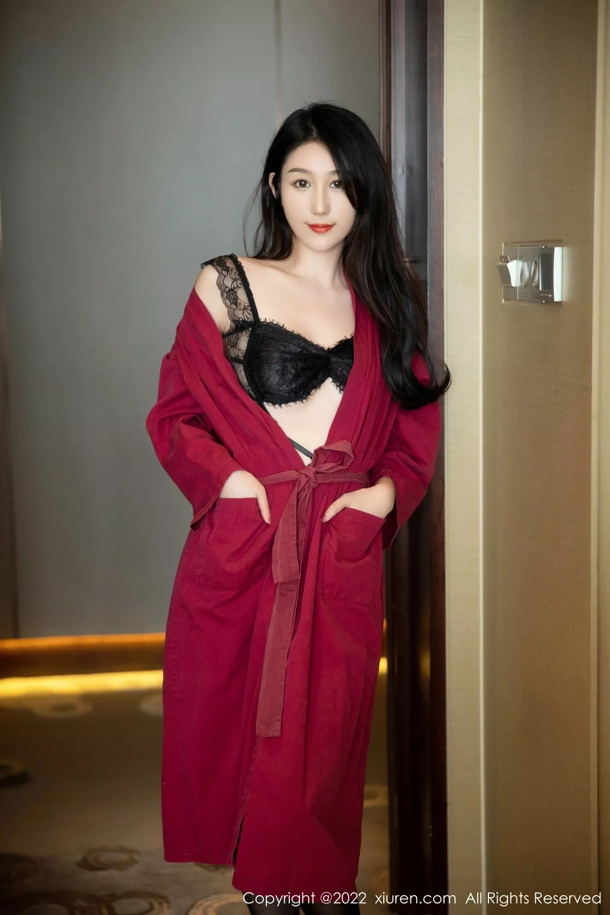 图片[8]-[XiuRen秀人网]第5624期薇薇酱写真-秀人集