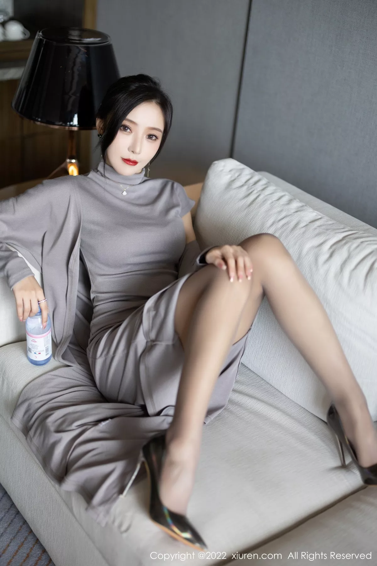 图片[28]-[XiuRen秀人网]第5745期王馨瑶写真-秀人集