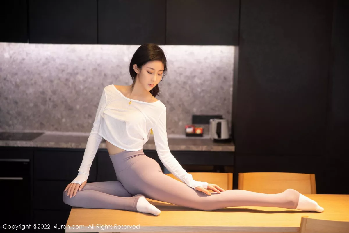 图片[12]-[XiuRen秀人网]第5799期苏苏阿写真-秀人集