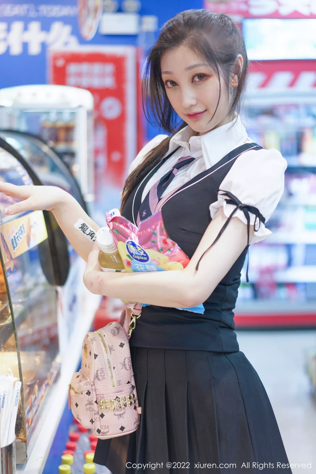 图片[8]-[XiuRen秀人网]第5807期妲己写真-秀人集