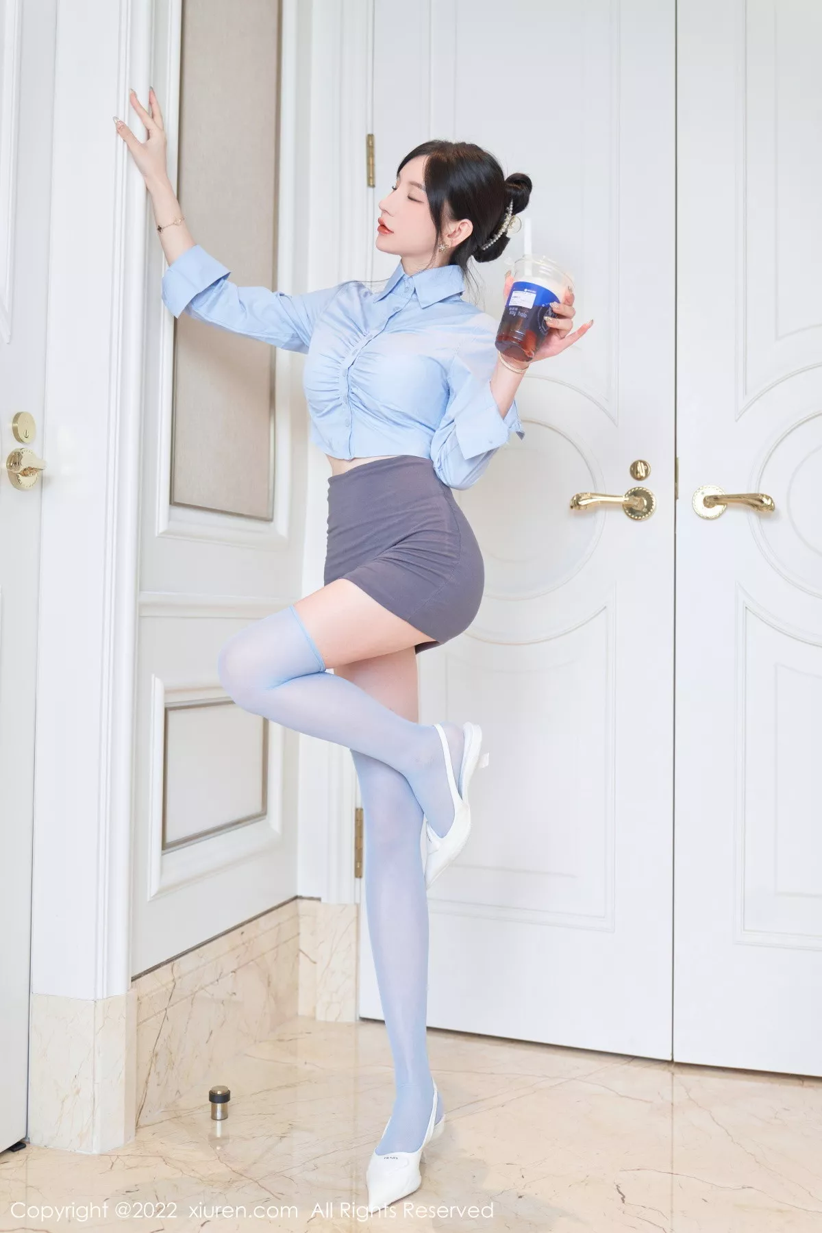 图片[13]-[XiuRen秀人网]第5812期周于希写真-秀人集