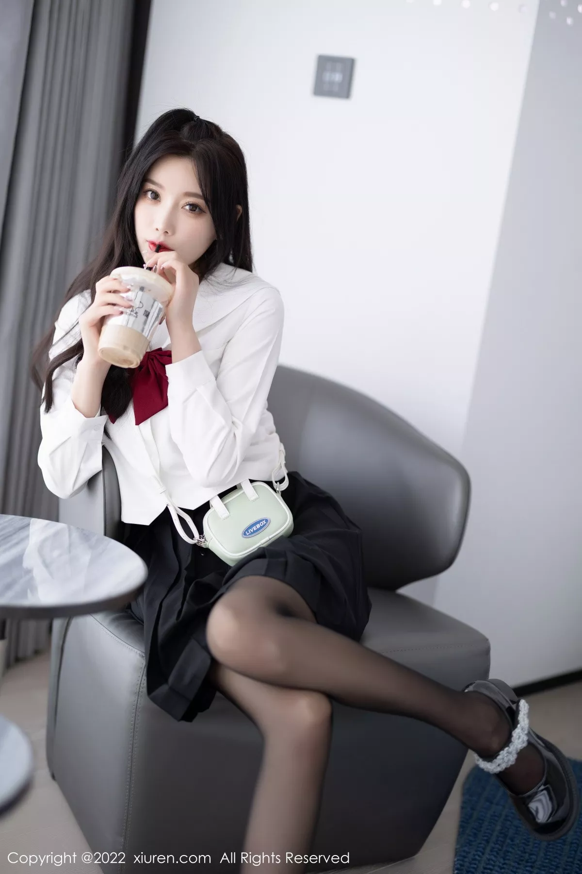 图片[13]-[XiuRen秀人网]第5823期杨晨晨写真-秀人集