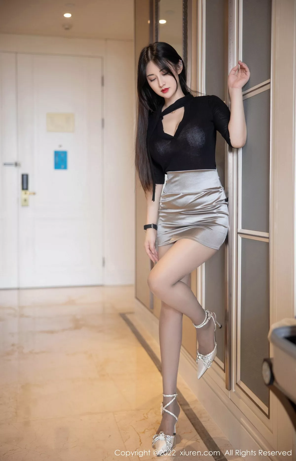 图片[19]-[XiuRen秀人网]第5829期诗诗写真-秀人集