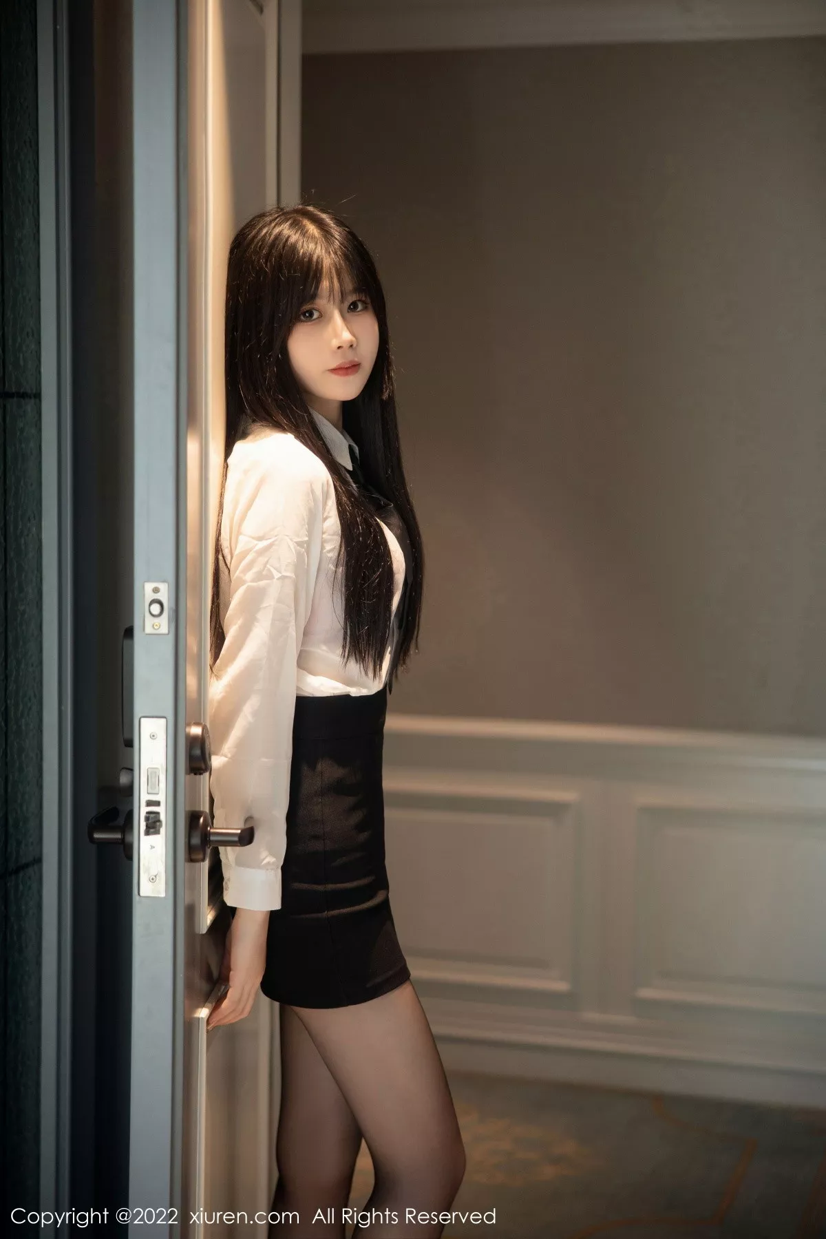 [XiuRen秀人网]第5861期77qiqi写真-秀人集