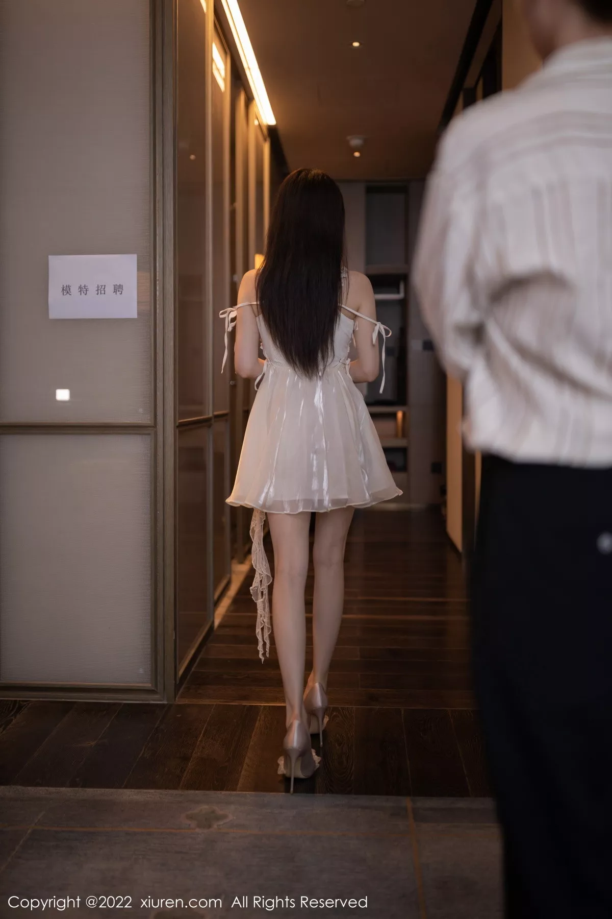 图片[13]-[XiuRen秀人网]第5776期鱼子酱写真-秀人集