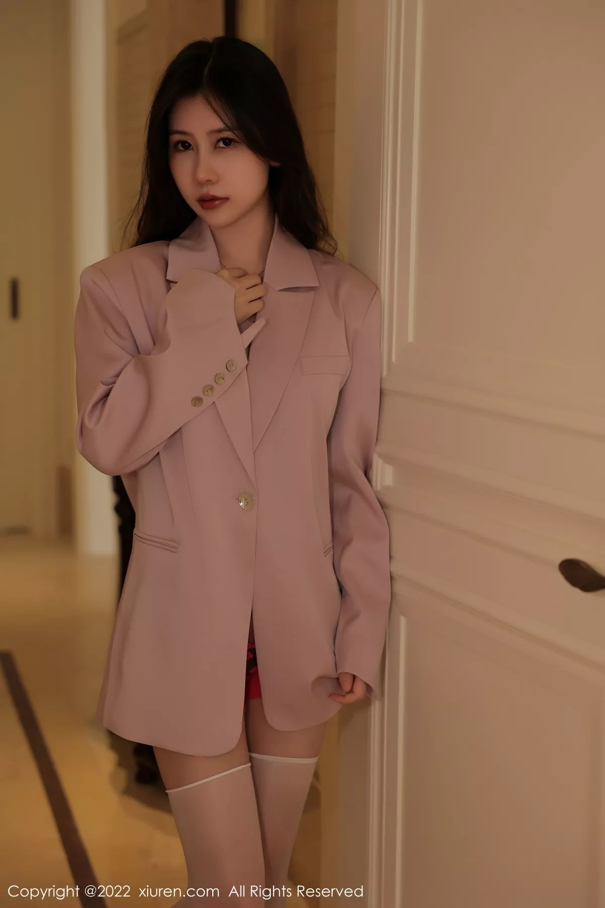 图片[2]-[XiuRen秀人网]第5951期尹甜甜写真-秀人集