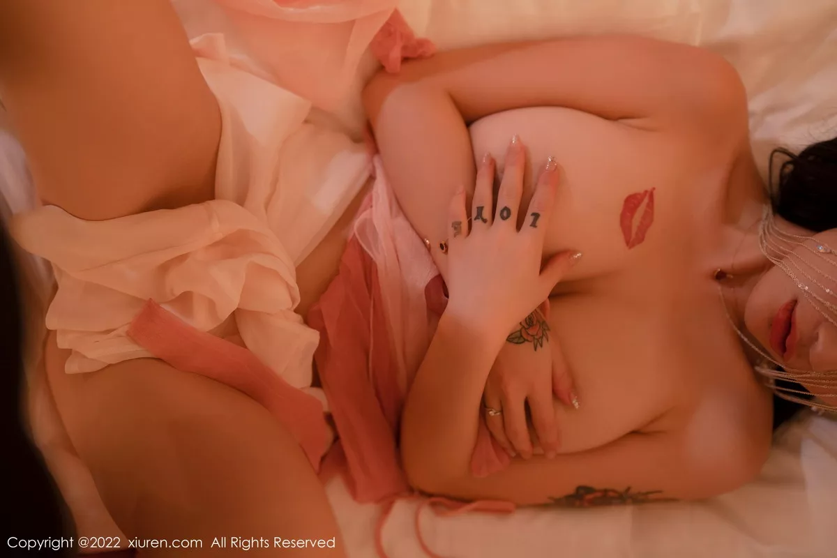 图片[63]-[XiuRen秀人网]第5994期美七写真-秀人集