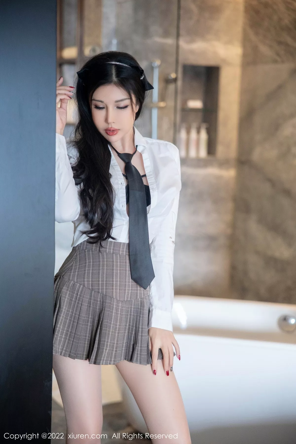 图片[32]-[XiuRen秀人网]第5902期田冰冰写真-秀人集