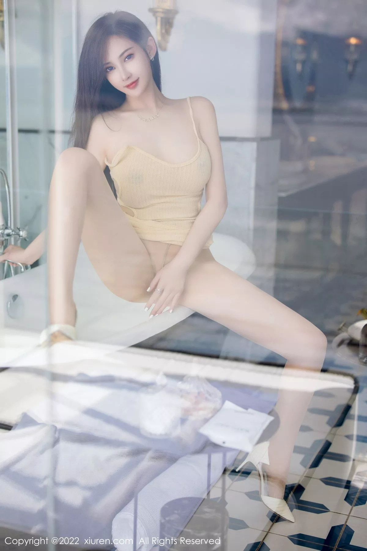 图片[35]-[XiuRen秀人网]第5912期神奶瓶土肥圆写真-秀人集