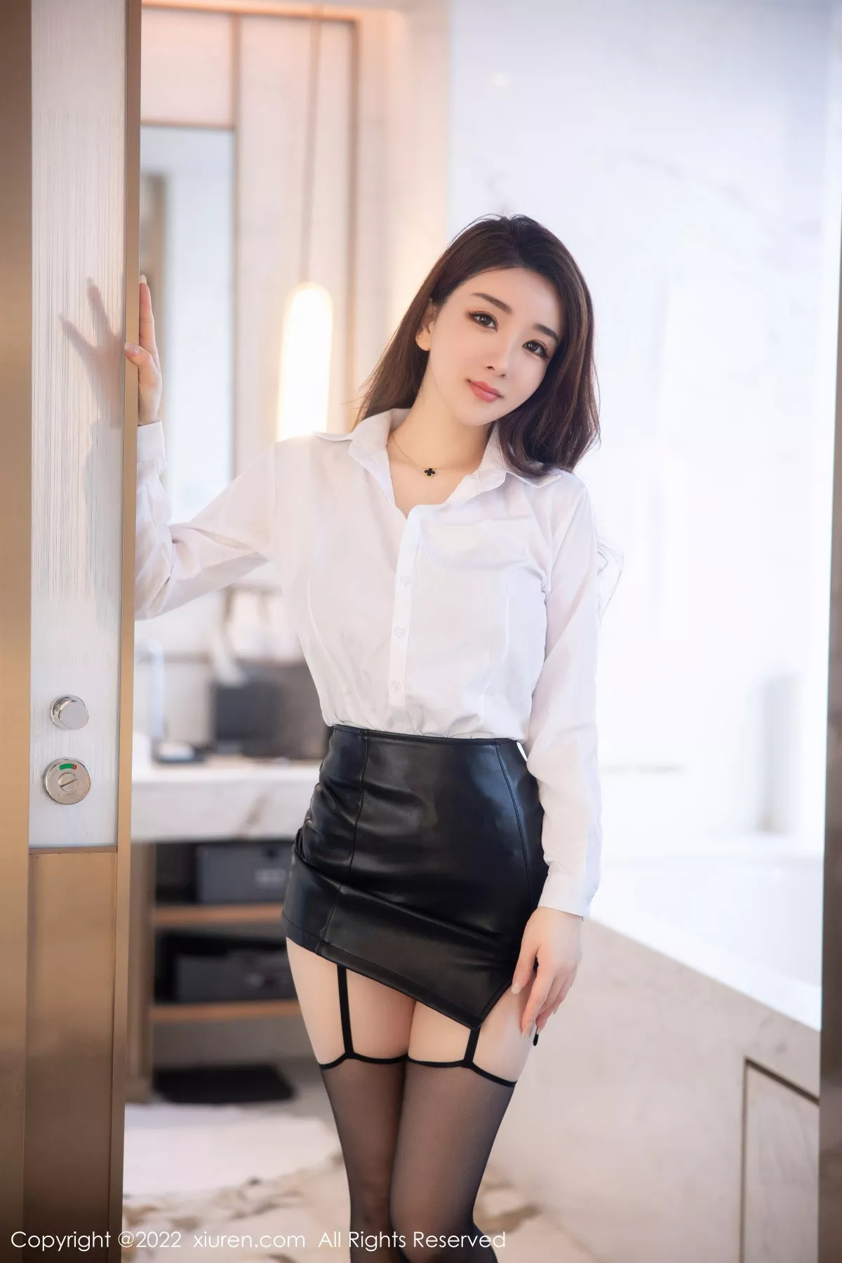 图片[8]-[XiuRen秀人网]第5916期雨儿写真-秀人集