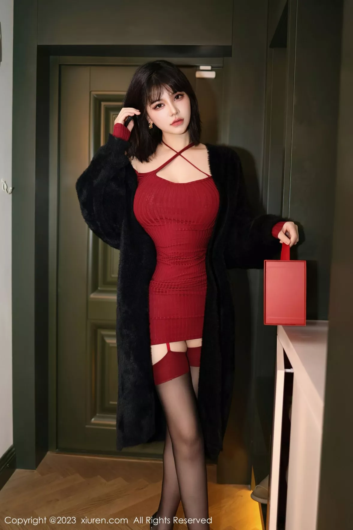 图片[7]-[XiuRen秀人网]第6144期桃桃子写真-秀人集