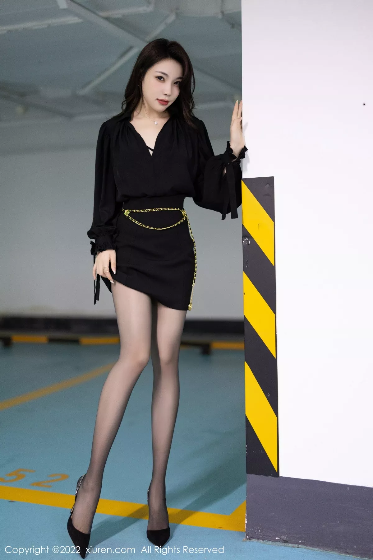 图片[4]-[XiuRen秀人网]第6033期徐莉芝写真-秀人集