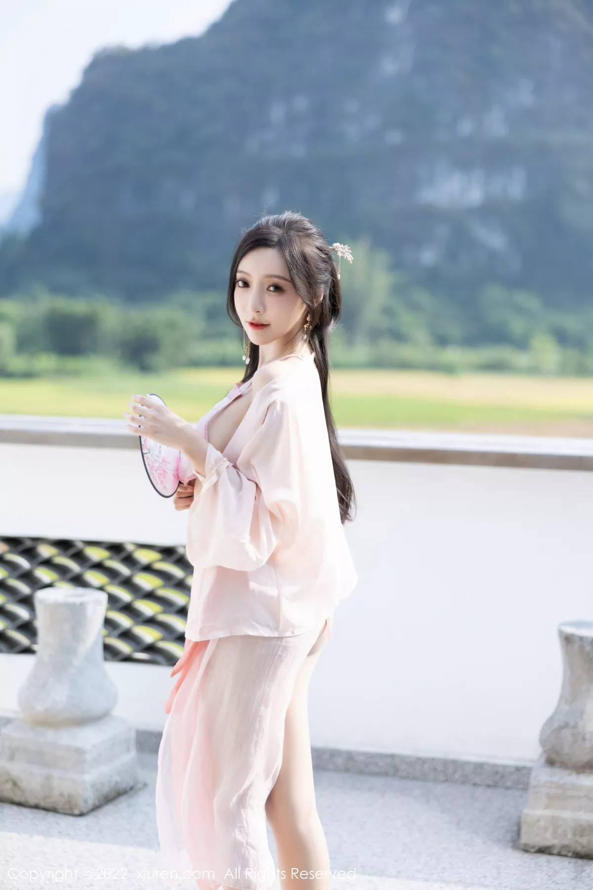 图片[12]-[XiuRen秀人网]第6040期王馨瑶写真-秀人集