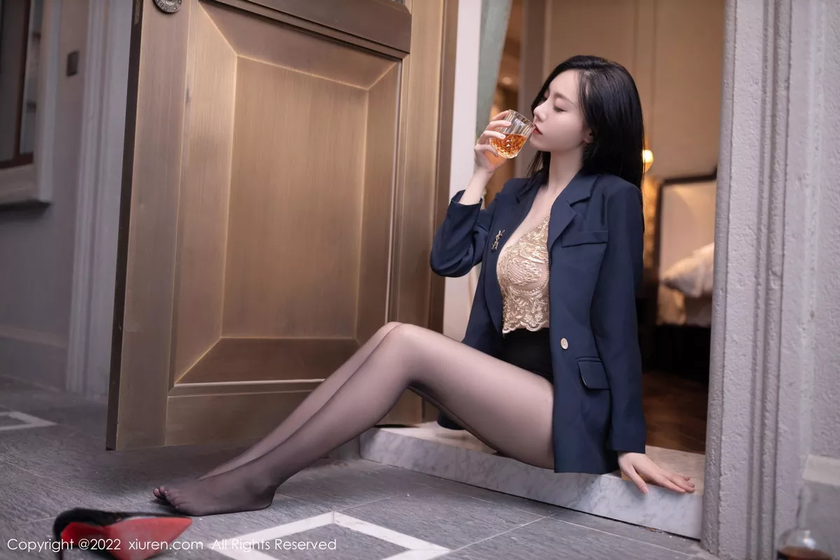 图片[19]-[XiuRen秀人网]第6051期安然写真-秀人集