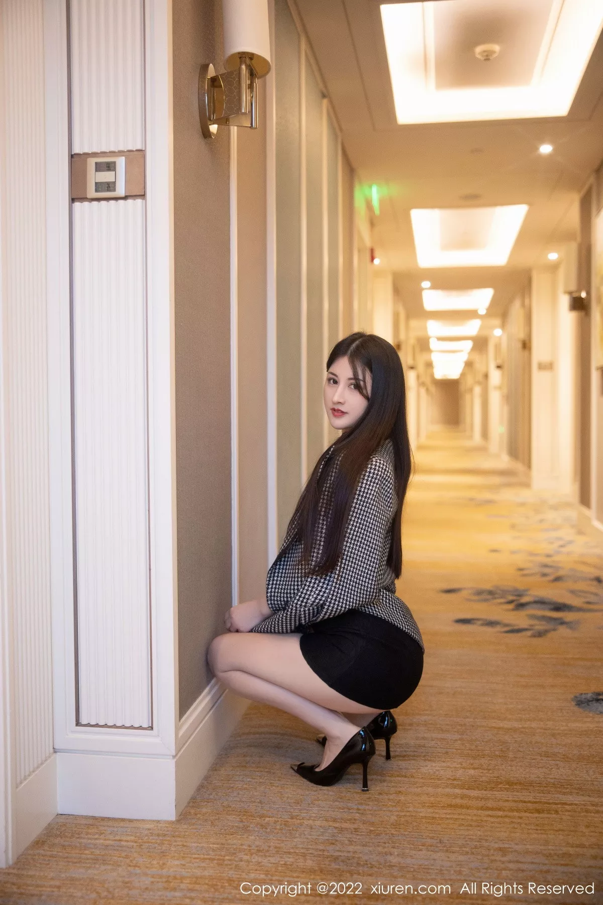 图片[18]-[XiuRen秀人网]第6049期诗诗写真-秀人集