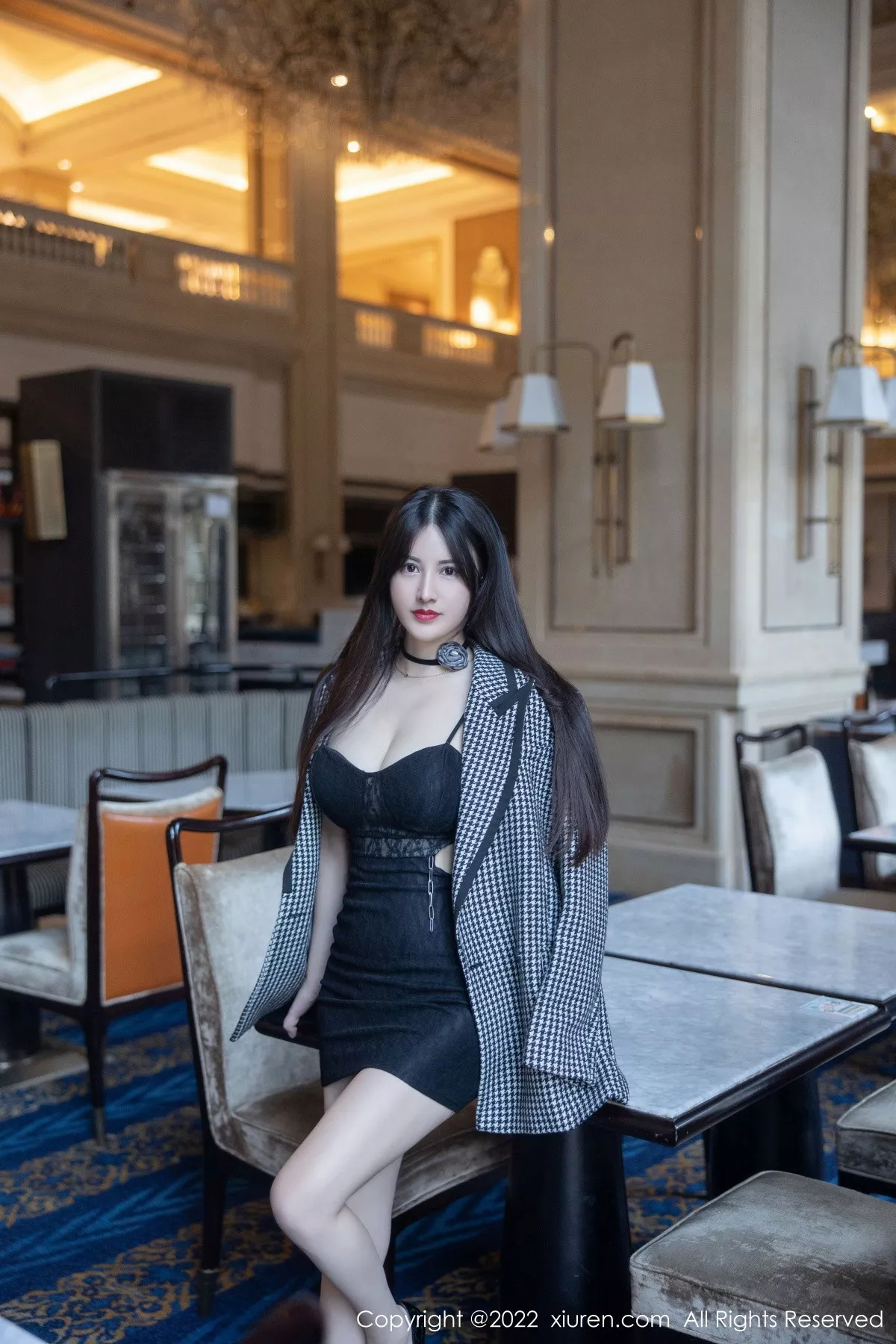 图片[4]-[XiuRen秀人网]第6049期诗诗写真-秀人集