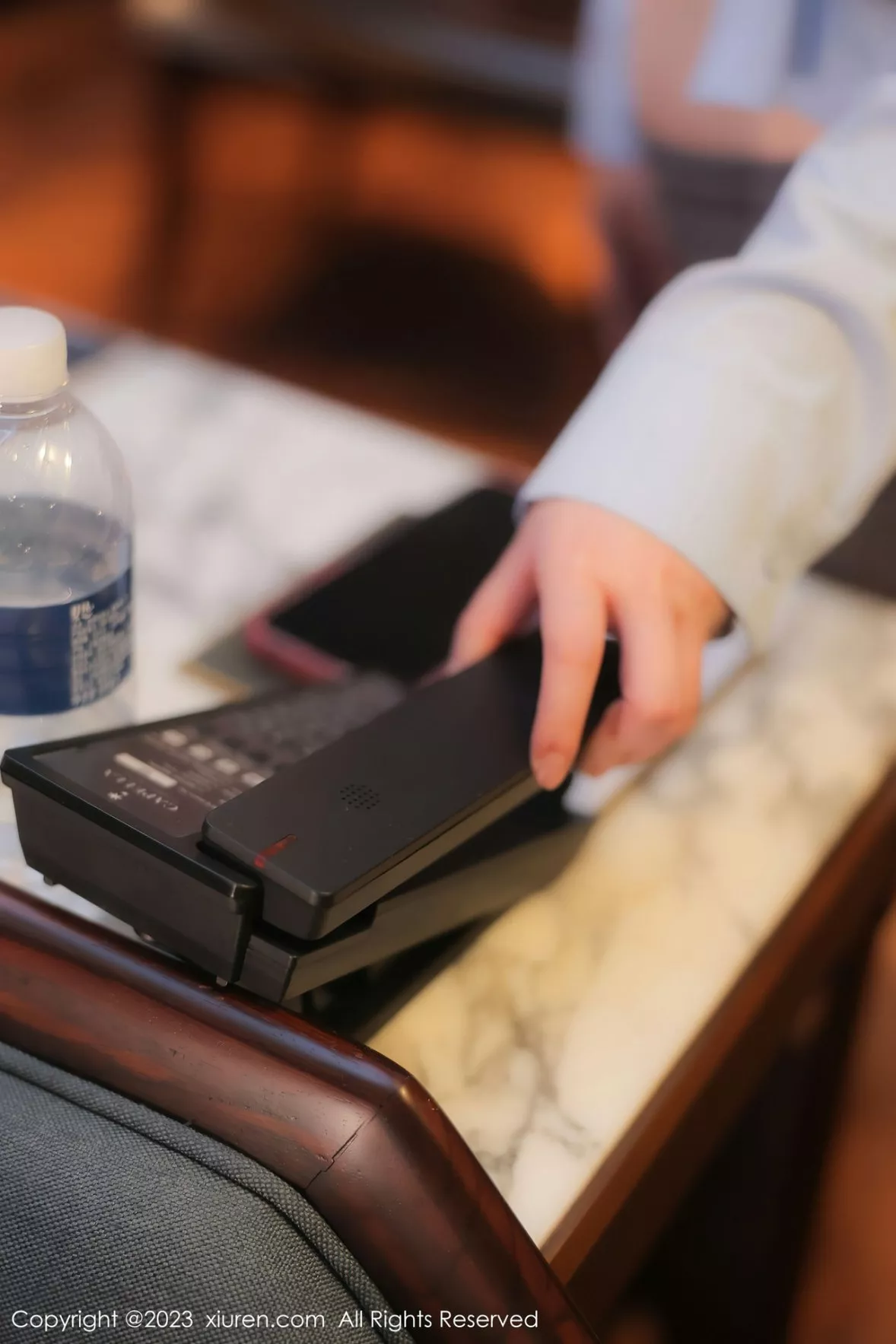 图片[23]-[XiuRen秀人网]第6196期白茹雪写真-秀人集