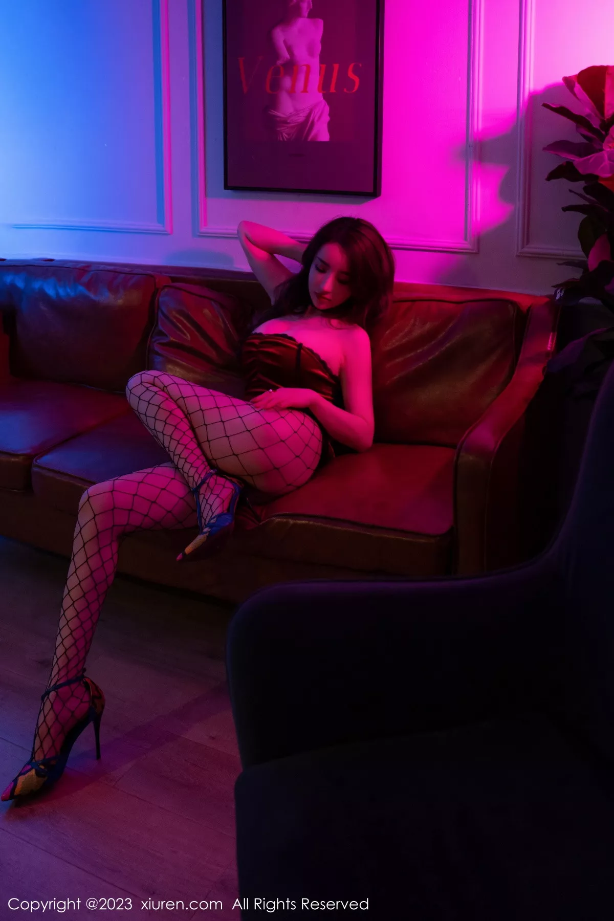 图片[38]-[XiuRen秀人网]第6192期雨儿写真-秀人集